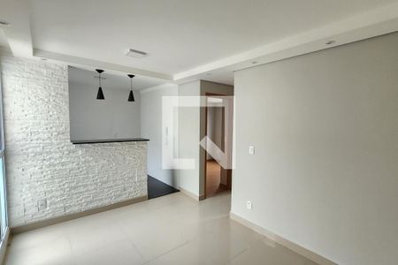 Sala de apartamento para alugar com 2 quartos, 39m² em Parque Santa Rosa, Suzano