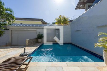 Casa à venda com 3 quartos, 430m² em Vargem Grande, Rio de Janeiro