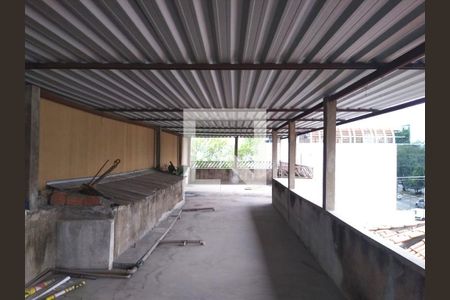 Casa à venda com 280m², 4 quartos e sem vaga