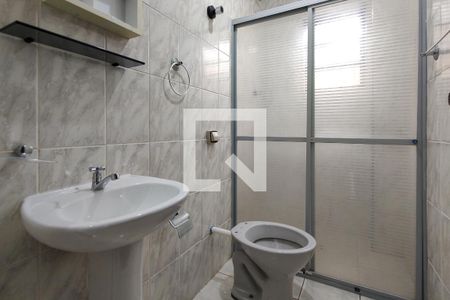 Banheiro de apartamento para alugar com 1 quarto, 45m² em Aviação, Praia Grande