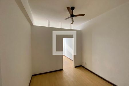 Sala/Quarto de apartamento à venda com 1 quarto, 32m² em Flamengo, Rio de Janeiro