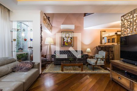 Sala de casa à venda com 3 quartos, 210m² em Jardim Sabará, Porto Alegre