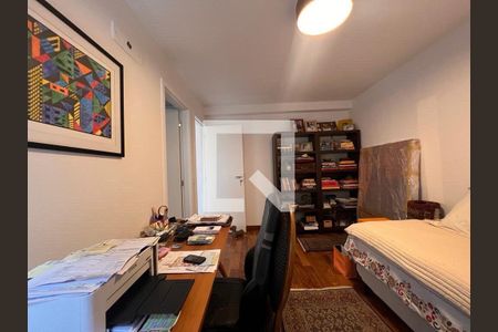 Apartamento à venda com 3 quartos, 138m² em Vila Ipojuca, São Paulo