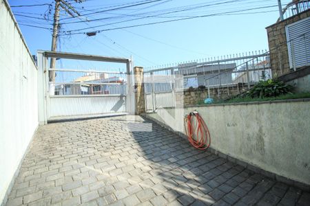 Casa para alugar com 250m², 3 quartos e 5 vagas Casa para alugar com 250m², 3 quartos e 5 vagasÁrea externa