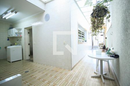 Casa para alugar com 250m², 3 quartos e 5 vagas Casa para alugar com 250m², 3 quartos e 5 vagasÁrea externa