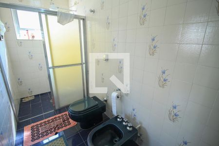 Casa para alugar com 250m², 3 quartos e 5 vagas Casa para alugar com 250m², 3 quartos e 5 vagasQuarto 1 - Banheiro