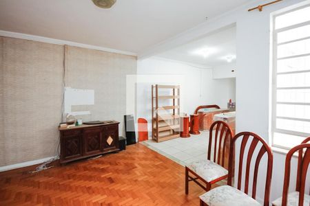 Casa à venda com 4 quartos, 250m² em Vila Mariana, São Paulo