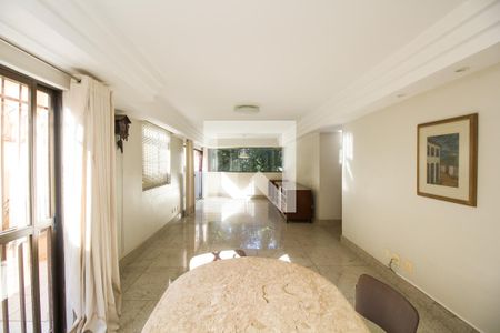 Sala de apartamento à venda com 4 quartos, 317m² em Santo Antônio, Belo Horizonte