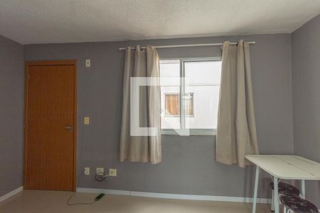 Sala de apartamento para alugar com 2 quartos, 42m² em São José, Canoas