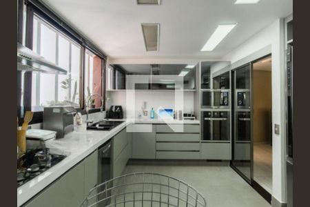 Apartamento à venda com 3 quartos, 283m² em Cerqueira César, São Paulo