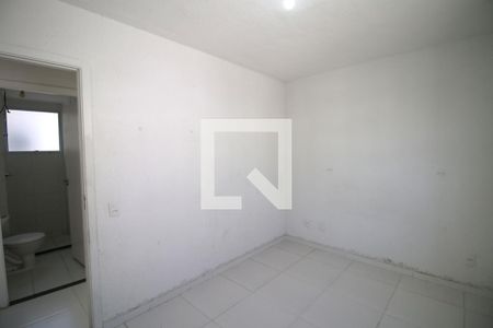 Quarto 1 de apartamento para alugar com 2 quartos, 38m² em Brás de Pina, Rio de Janeiro