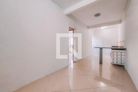 Sala de casa para alugar com 2 quartos, 75m² em Luís Anselmo, Salvador