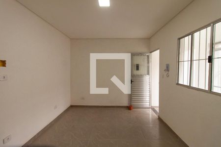 Sala de casa para alugar com 1 quarto, 70m² em Vila Fatima, São Paulo