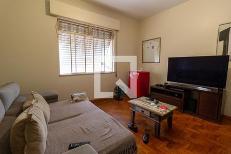 Casa à venda com 580m², 5 quartos e 4 vagas Casa à venda com 580m², 5 quartos e 4 vagasQuarto 1