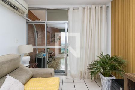 Sala de apartamento para alugar com 3 quartos, 140m² em Penha, Rio de Janeiro