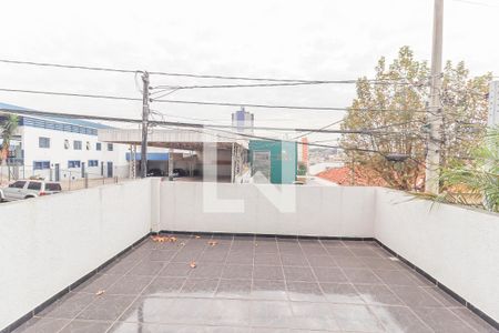 Casa à venda com 184m², 4 quartos e 2 vagas Casa à venda com 184m², 4 quartos e 2 vagasSacada