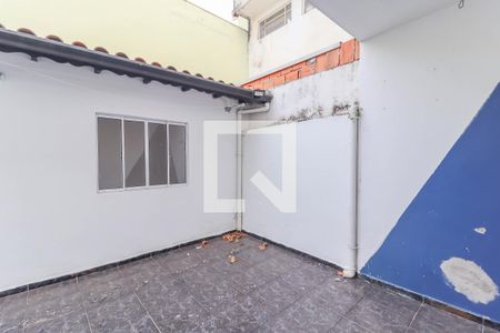 Casa à venda com 184m², 4 quartos e 2 vagas Casa à venda com 184m², 4 quartos e 2 vagasQuintal