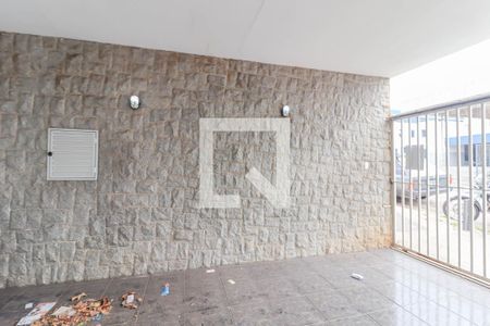 Casa à venda com 184m², 4 quartos e 2 vagas Casa à venda com 184m², 4 quartos e 2 vagasGaragem