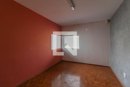 Casa à venda com 184m², 4 quartos e 2 vagas Casa à venda com 184m², 4 quartos e 2 vagasQuarto 2