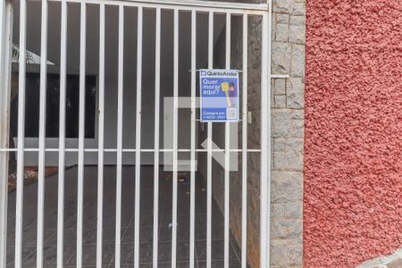 Casa à venda com 184m², 4 quartos e 2 vagas Casa à venda com 184m², 4 quartos e 2 vagasFachada