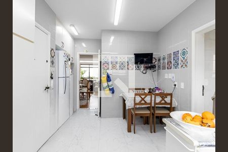 Apartamento à venda com 4 quartos, 173m² em Vila Augusto, São Paulo