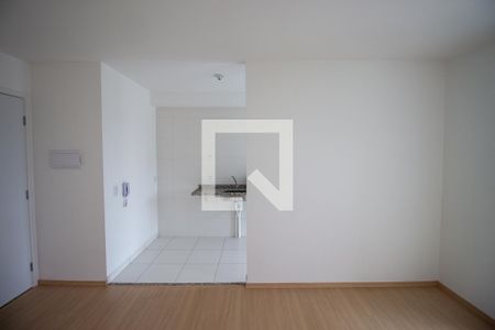 Sala de apartamento para alugar com 2 quartos, 47m² em Vila Carmosina, São Paulo