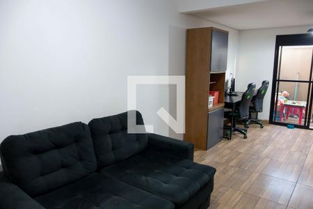 sala de casa para alugar com 2 quartos, 70m² em Vila Yara, Osasco