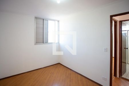 Quarto 1 de apartamento para alugar com 2 quartos, 56m² em Taboão, Diadema