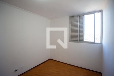 Quarto 1 de apartamento para alugar com 2 quartos, 56m² em Taboão, Diadema