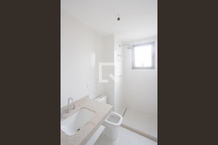 Banheiro Suíte 1 de apartamento à venda com 2 quartos, 76m² em Jardim das Acácias, São Paulo