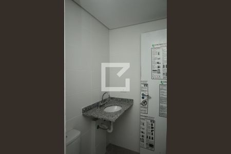 Banheiro de apartamento à venda com 1 quarto, 50m² em Vila Jacuí, São Paulo