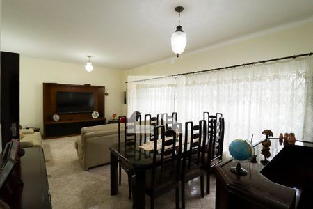 Sala de casa à venda com 3 quartos, 220m² em Vila Ester (zona Norte), São Paulo