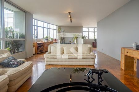 Apartamento à venda com 4 quartos, 300m² em Vila Suzana, São Paulo