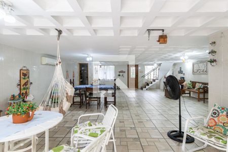 Casa à venda com 6 quartos, 330m² em Vila Isabel, Rio de Janeiro