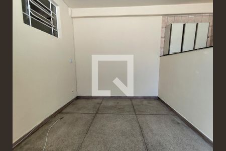 Sala de apartamento para alugar com 2 quartos, 50m² em Floresta, Belo Horizonte