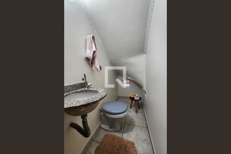 Lavabo de casa para alugar com 3 quartos, 120m² em Santa Terezinha, São Bernardo do Campo