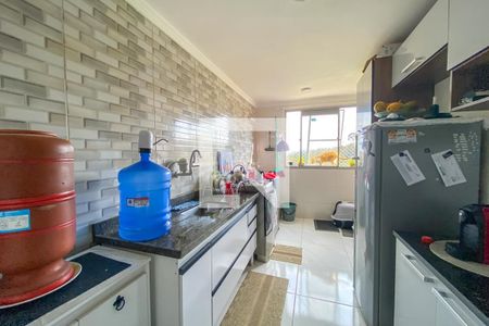 Apartamento à venda com 53m², 2 quartos e 1 vaga Apartamento à venda com 53m², 2 quartos e 1 vagaCozinha e Área de Serviço