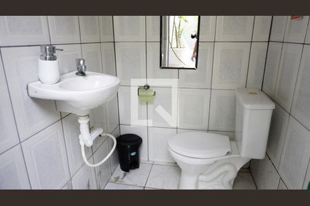 Banheiro de casa de condomínio à venda com 3 quartos, 214m² em Cidade de Deus, Rio de Janeiro