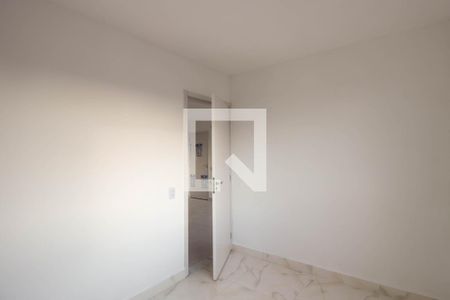 Quarto 2 de apartamento para alugar com 2 quartos, 42m² em Vila Lourdes, São Paulo