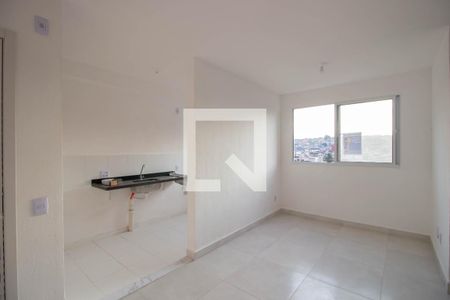 Sala de apartamento para alugar com 2 quartos, 42m² em Vila Lourdes, São Paulo