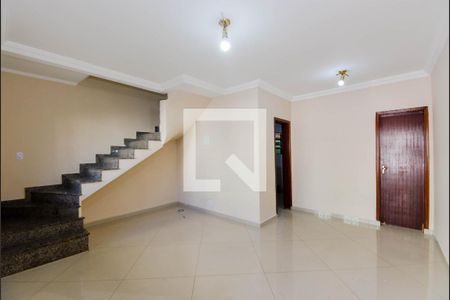 Sala de casa para alugar com 3 quartos, 75m² em Jardim Ema, Guarulhos