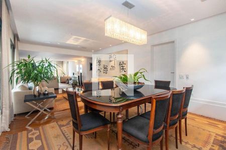 Apartamento à venda com 3 quartos, 271m² em Vila Morumbi, São Paulo