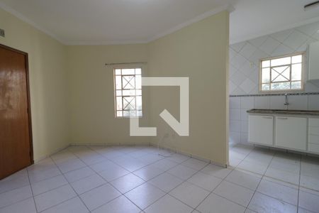 Sala de apartamento para alugar com 1 quarto, 50m² em Jardim Irajá, Ribeirão Preto