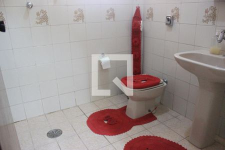 Lavabo de casa para alugar com 3 quartos, 212m² em Jardim Vila Galvao, Guarulhos