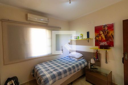 Casa à venda com 360m², 3 quartos e 4 vagas Casa à venda com 360m², 3 quartos e 4 vagasQuarto 02