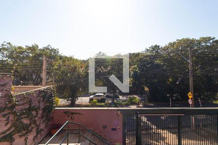 Casa à venda com 360m², 3 quartos e 4 vagas Casa à venda com 360m², 3 quartos e 4 vagasVista da Varanda