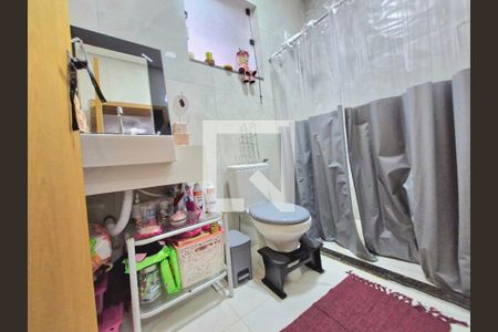Banheiro da Suíte de casa à venda com 3 quartos, 500m² em Residencial Redenção, Lagoa Santa