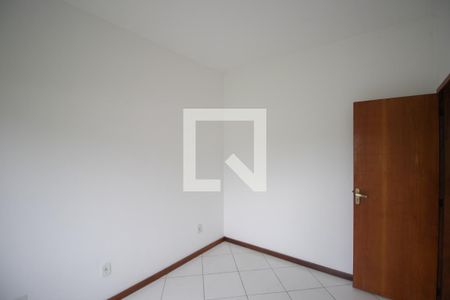 Quarto 2 de casa de condomínio para alugar com 2 quartos, 85m² em Mutondo, São Gonçalo