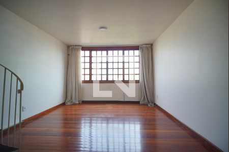 Sala 2 de apartamento à venda com 1 quarto, 98m² em Passo da Areia, Porto Alegre