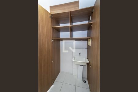 Sala/Cozinha/Área de serviço de apartamento para alugar com 1 quarto, 30m² em Vila Alpina, São Paulo